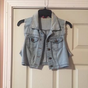 Jean vest